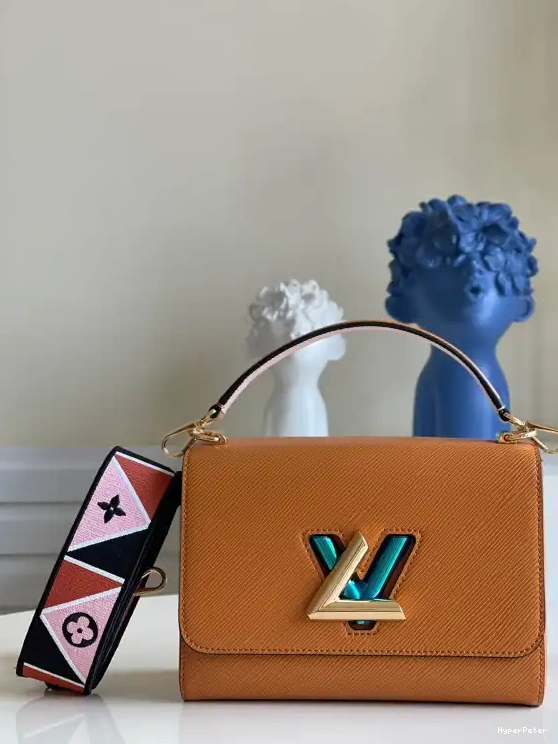 LOUIS MM VUITTON TWIST 0507